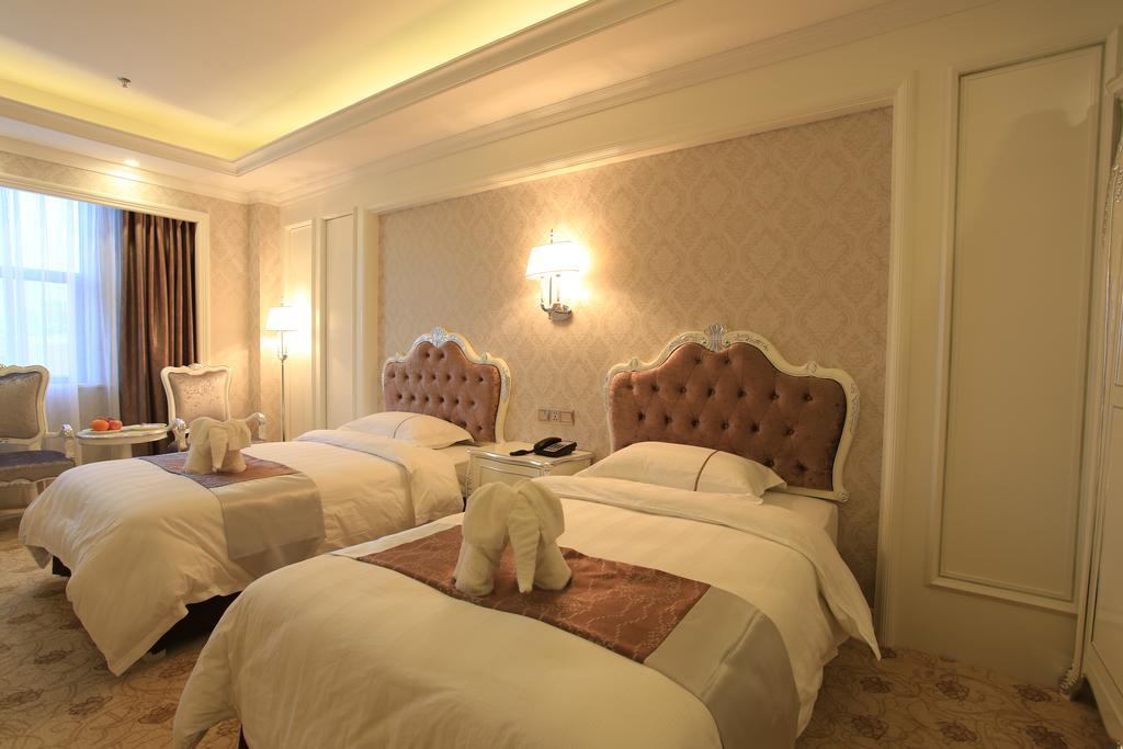 Zhuhai Rongfeng Hotel Екстериор снимка