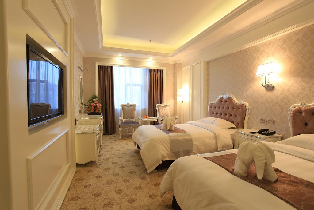 Zhuhai Rongfeng Hotel Екстериор снимка