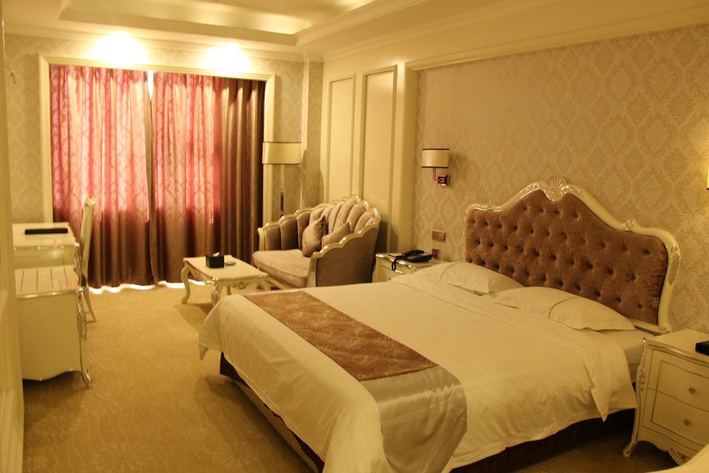 Zhuhai Rongfeng Hotel Екстериор снимка