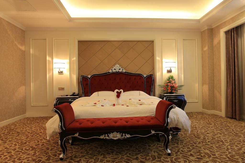 Zhuhai Rongfeng Hotel Екстериор снимка