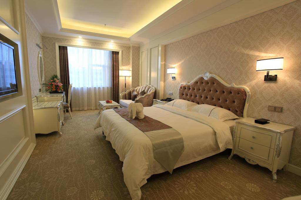 Zhuhai Rongfeng Hotel Екстериор снимка